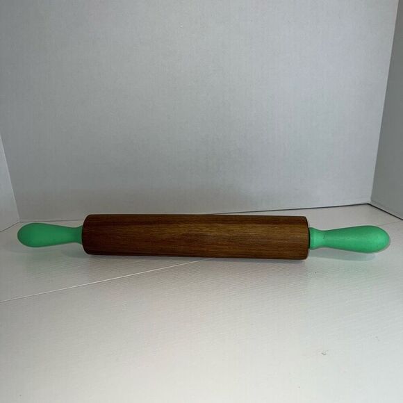 Thyme & Table Wooden Rolling Pin Green Handles Pie Pastry Kitchen Utensils - Picture 1 of 6